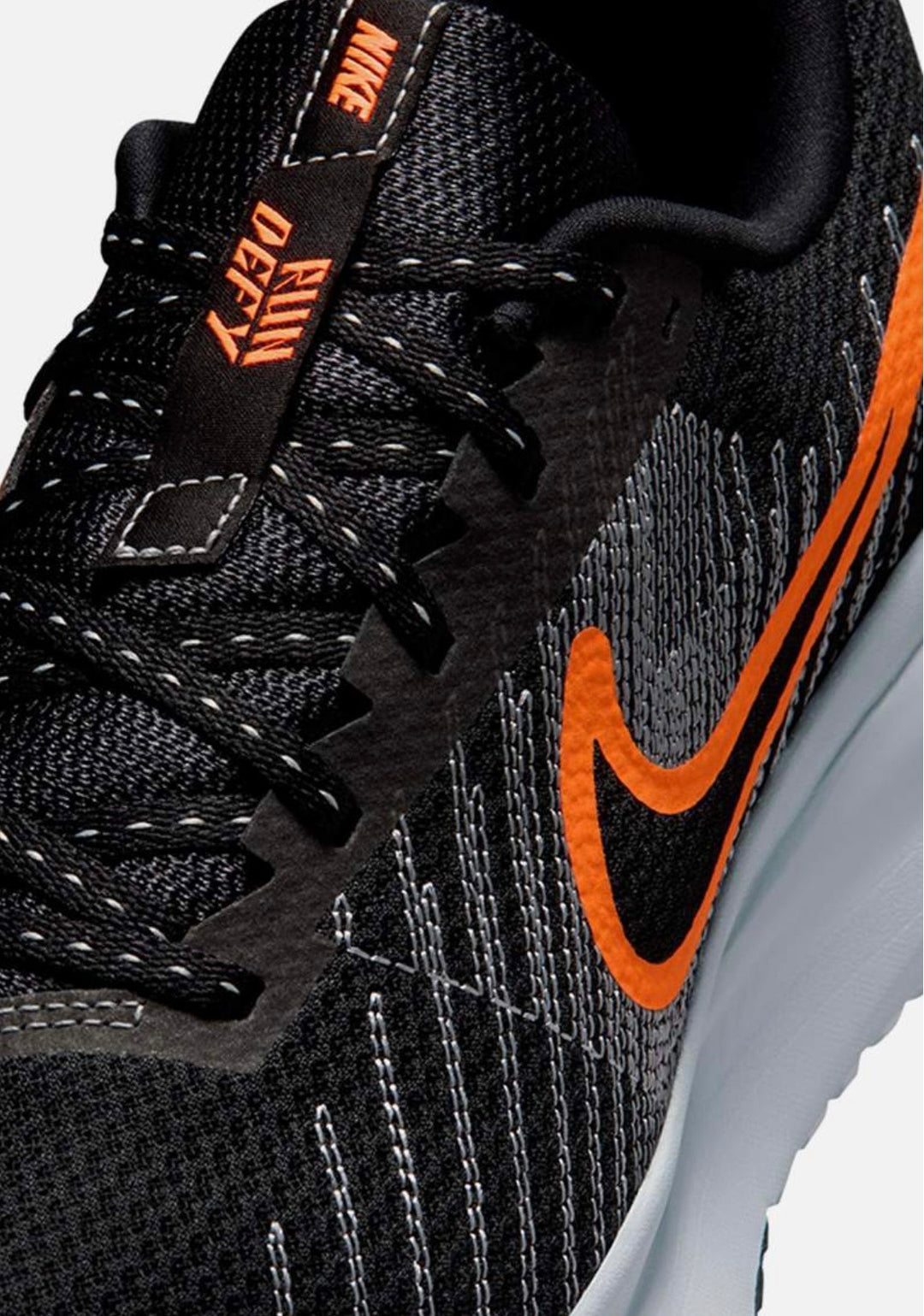 Nike Run Defy Black Sneakers