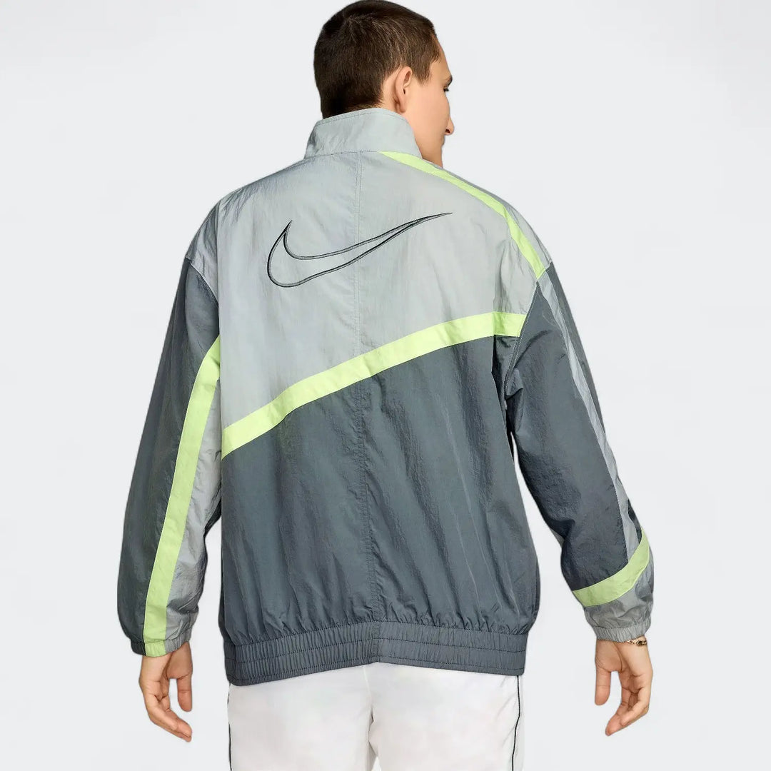 Nike Sportswear Women's Oversized Woven Jacket