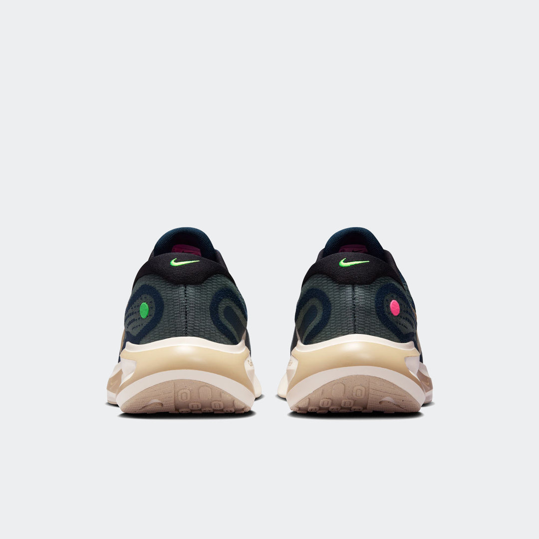 Men's Road Running Shoes