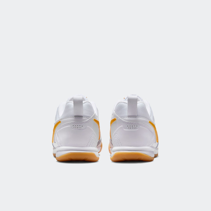 Nike Gato