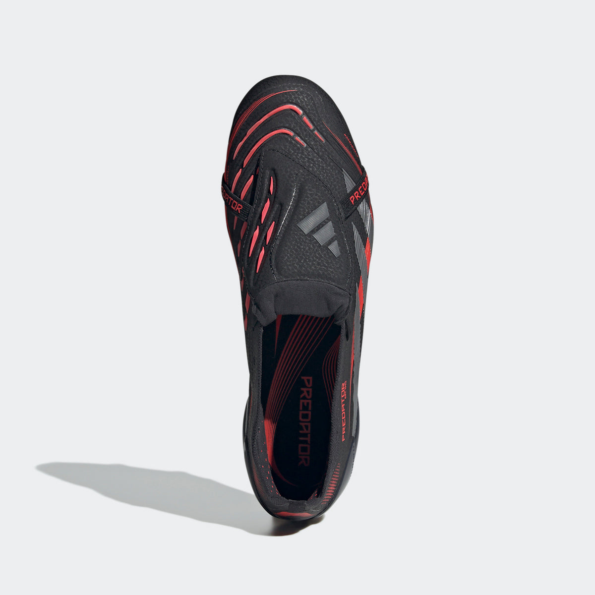 Predator Elite Fold-Over Tongue Firm Ground Boots