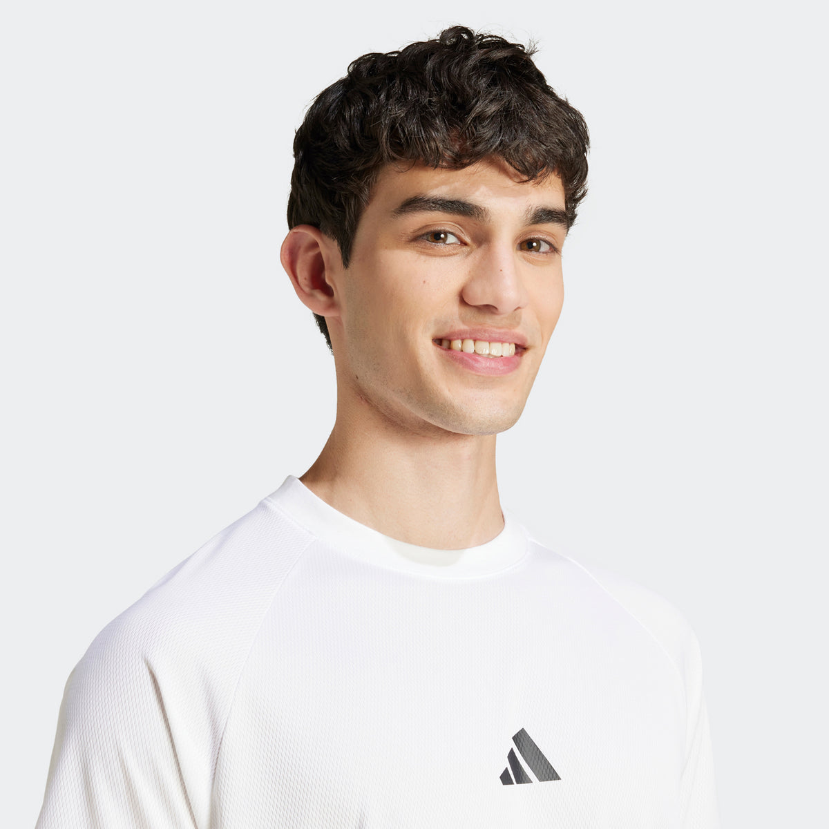 Seasonal Essentials Us Sport T-Shirt