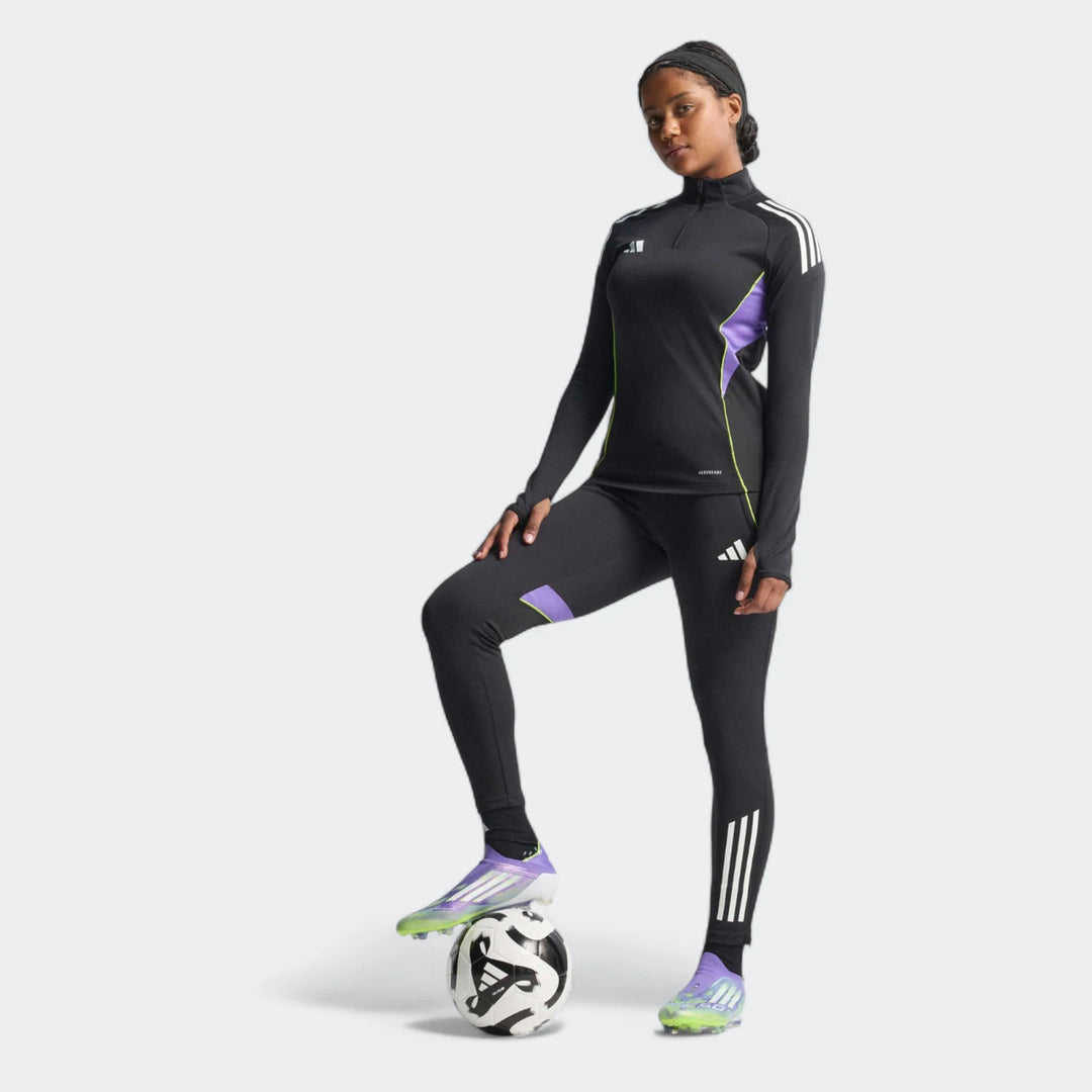 F50 Elite Laceless Firm Ground Boots