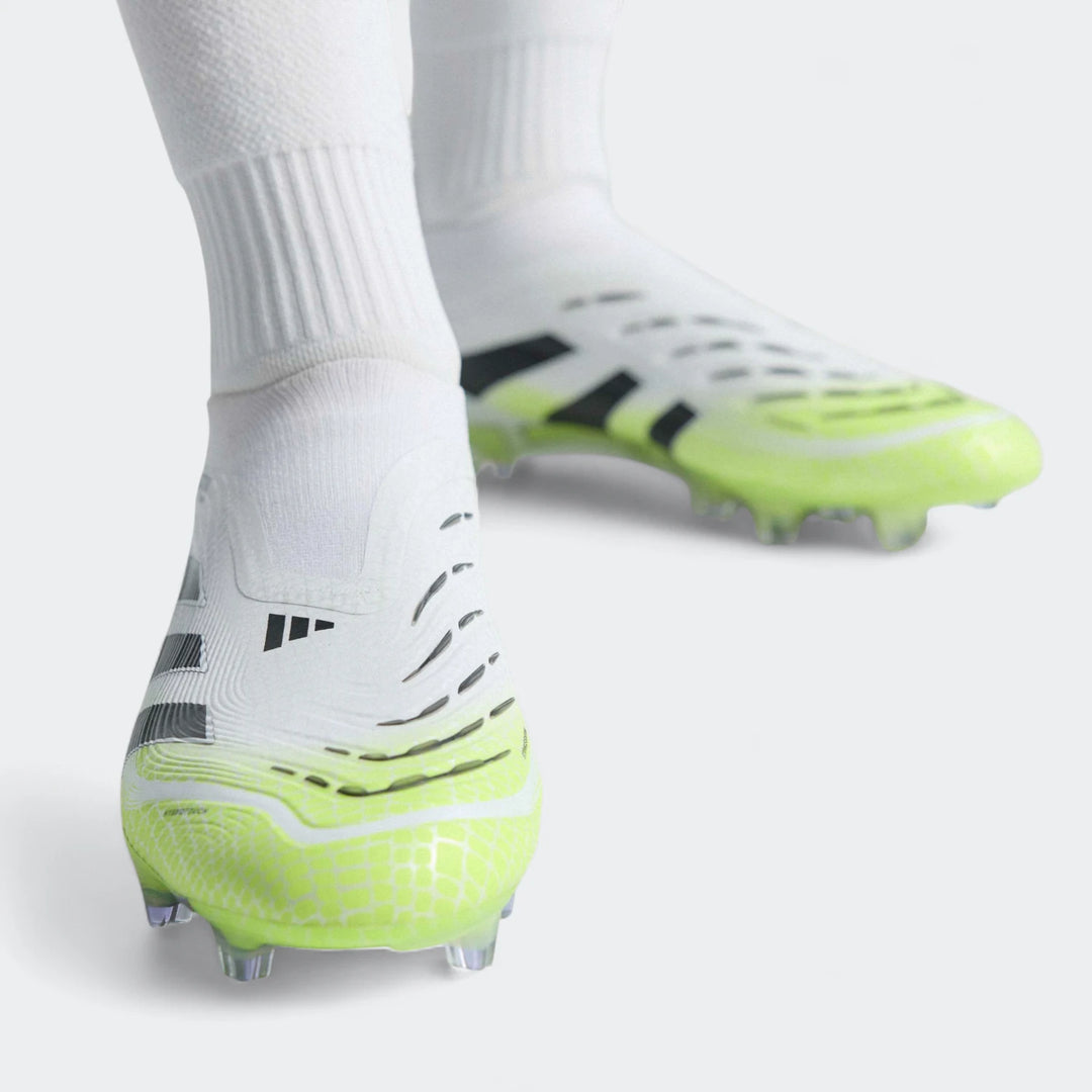 Predator Elite Laceless Firm Ground Boots