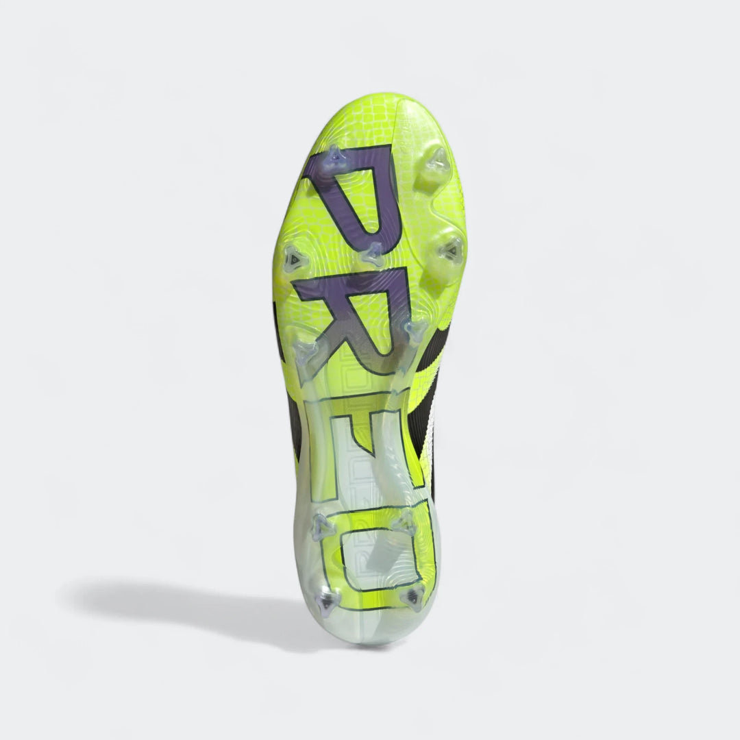 Predator Elite Laceless Firm Ground Boots