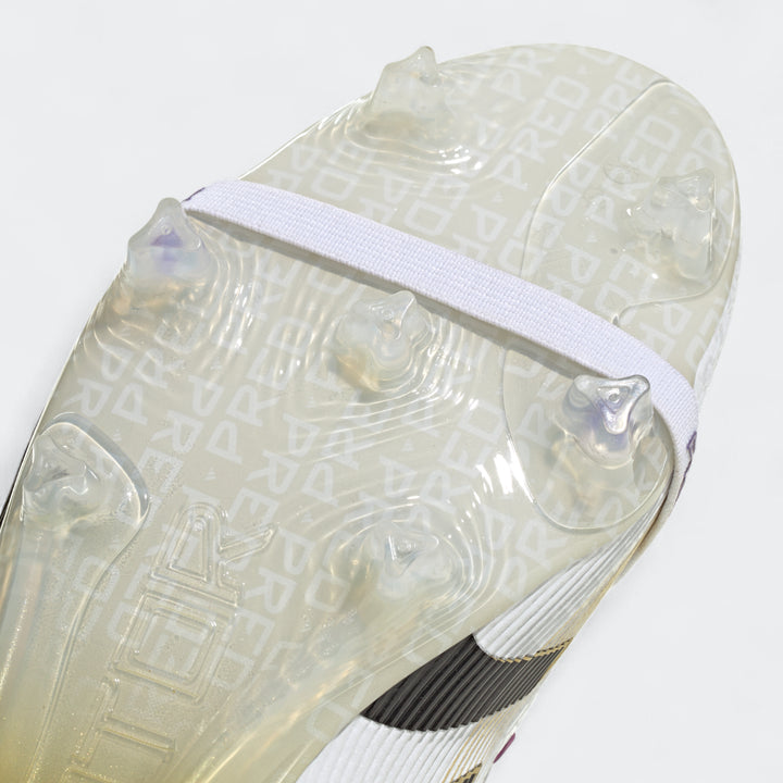 Predator Elite Fold-Over Tongue Firm Ground Boots