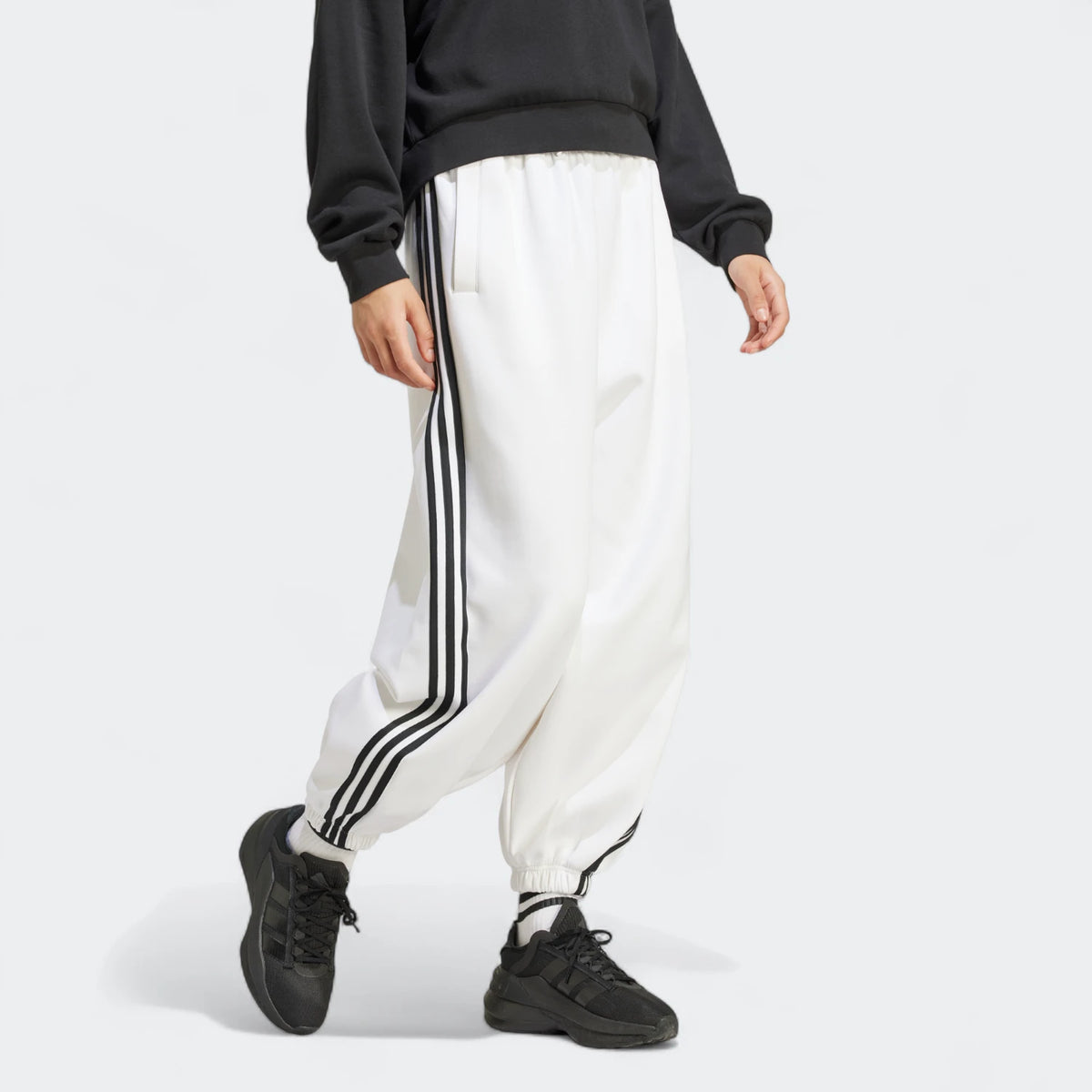 Future Icons 3-Stripes Parachute Joggers