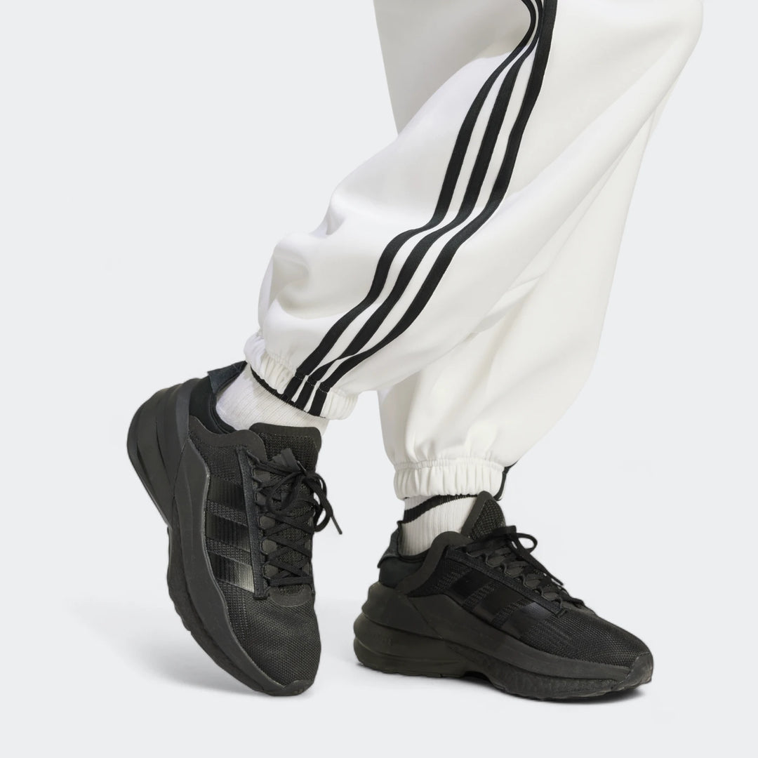 Future Icons 3-Stripes Parachute Joggers