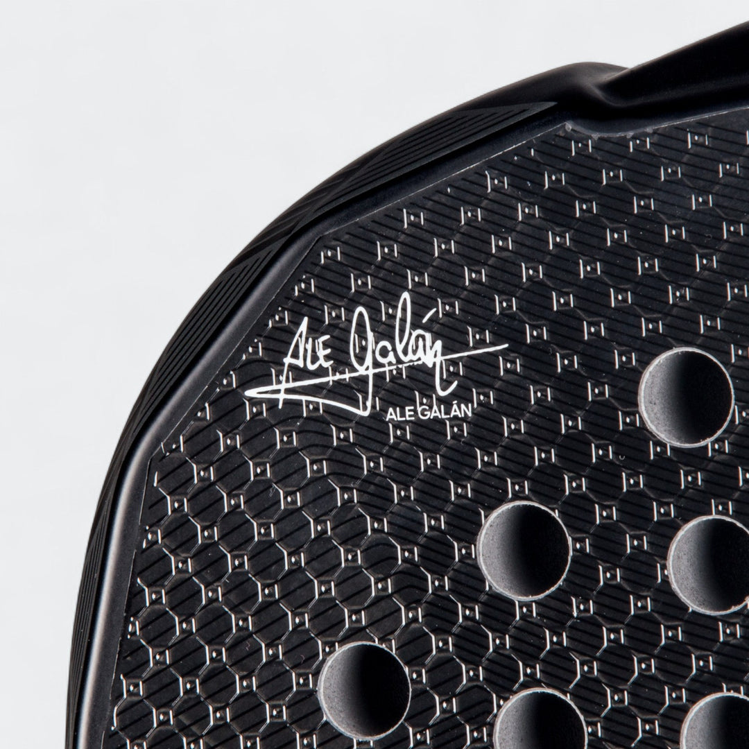 Metalbone Hrd+ 3.4 Padel Racket
