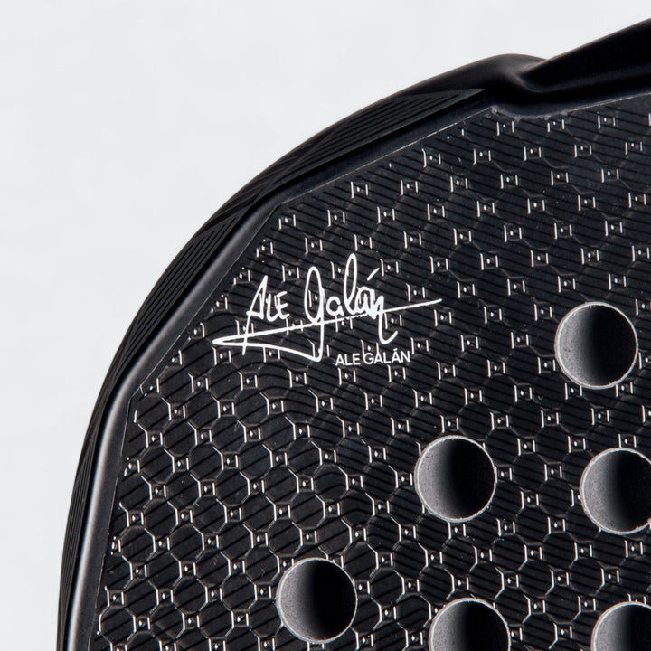 Metalbone Hrd+ 3.4 Padel Racket