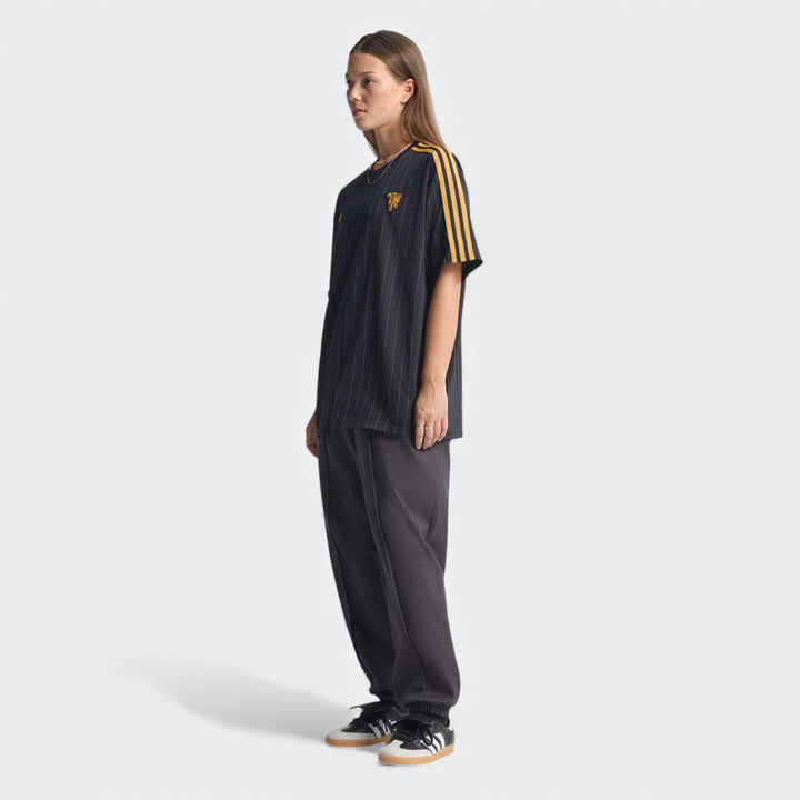 Manchester United Terrace Icons Jersey