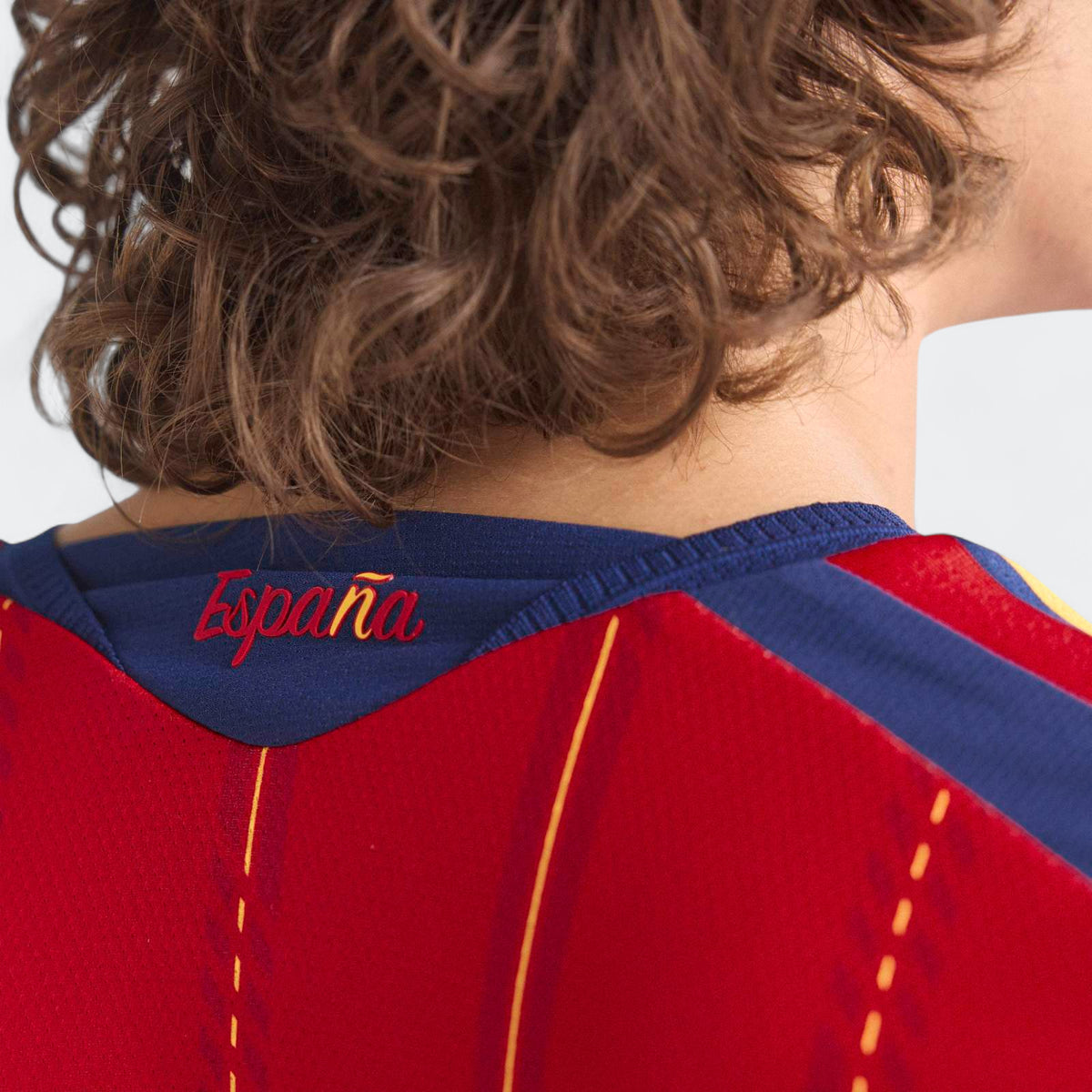 Mens Spain 26 Home Authentic Jersey