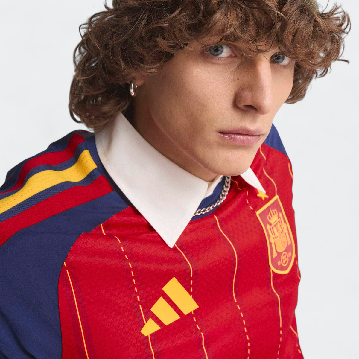Mens Spain 26 Home Authentic Jersey