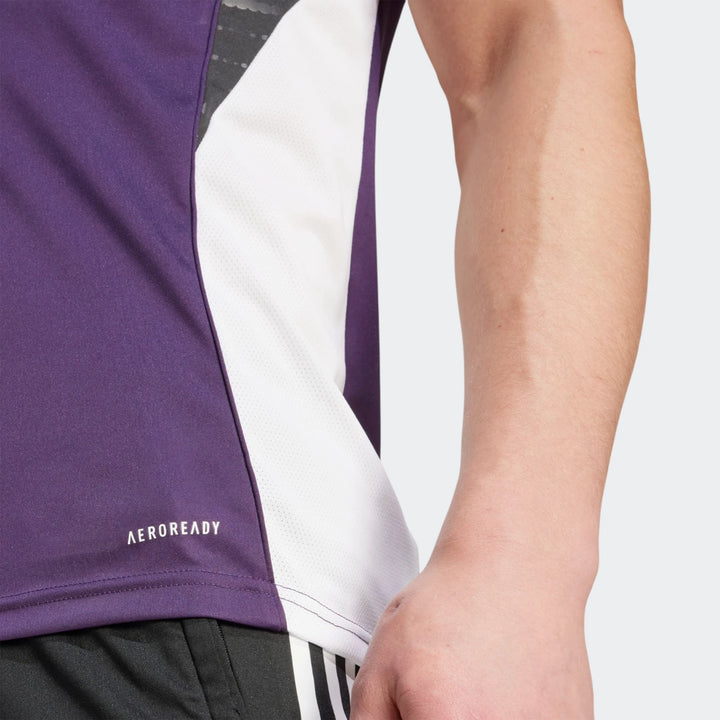 Manchester United Tiro 25 Competition Training Jersey