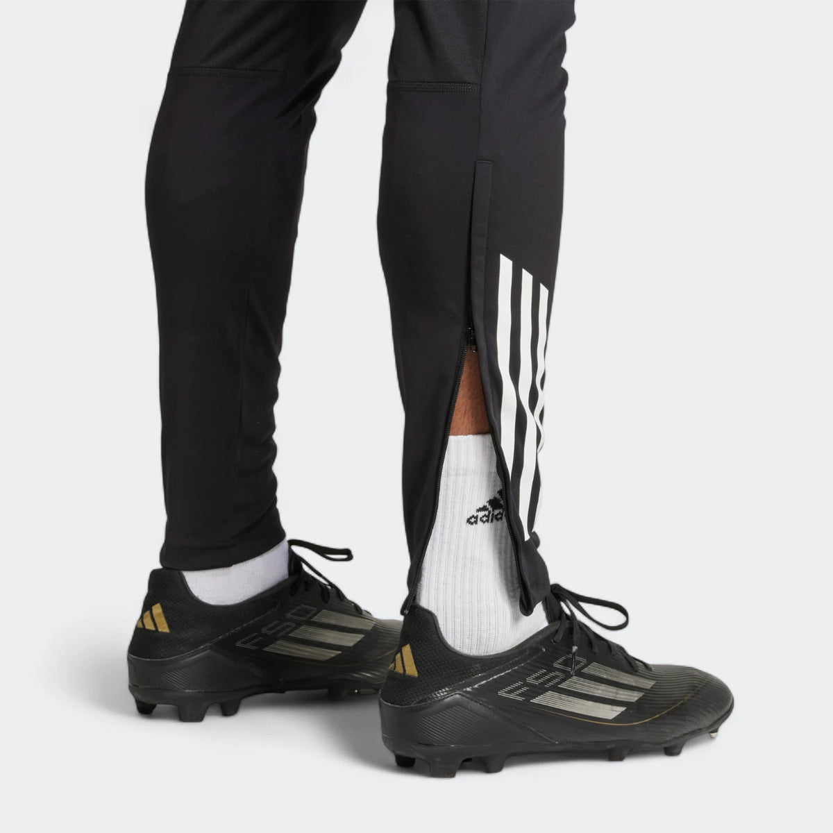 Manchester United Tiro 25 Competition Training Pants