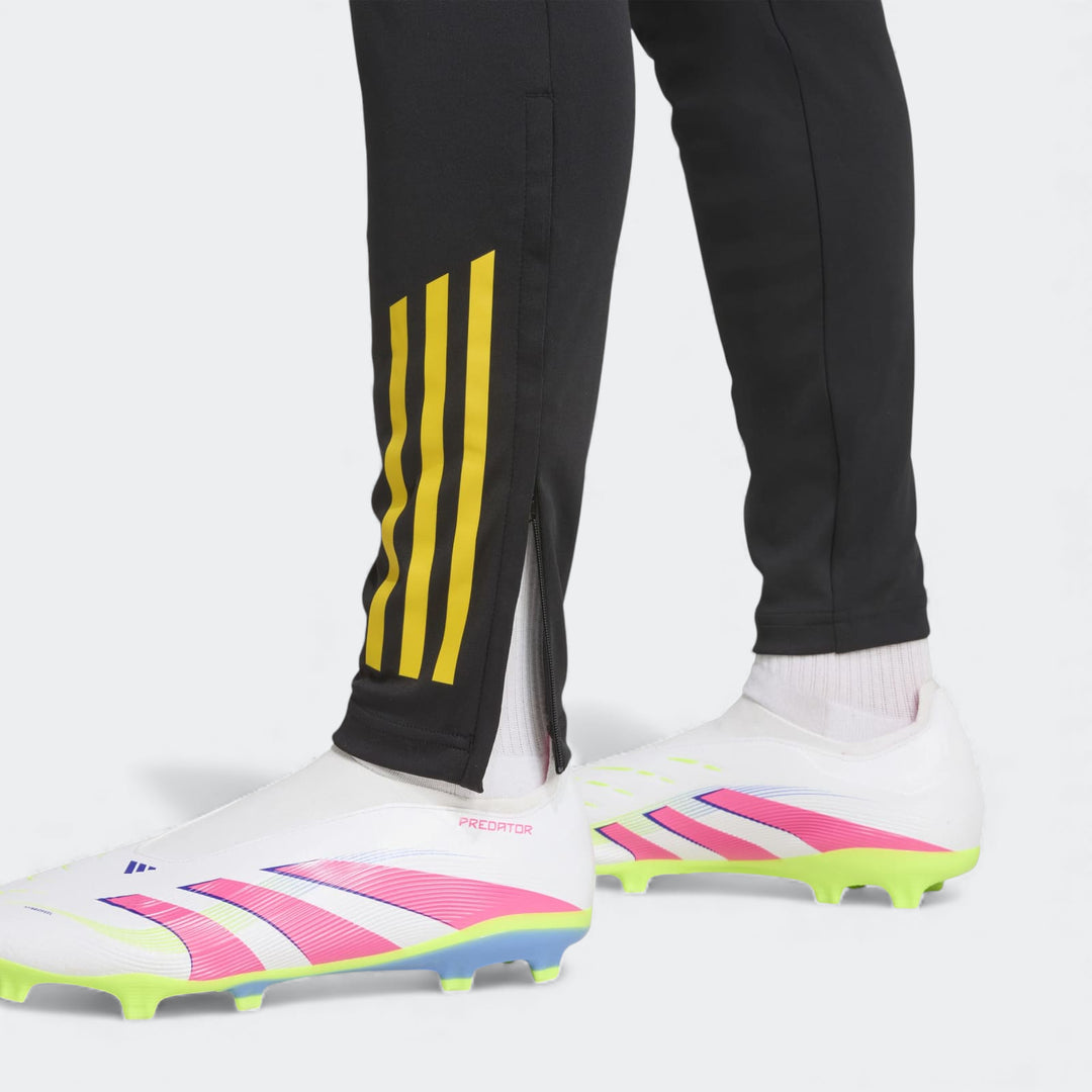 Manchester United Tiro 25 Competition Training Pants