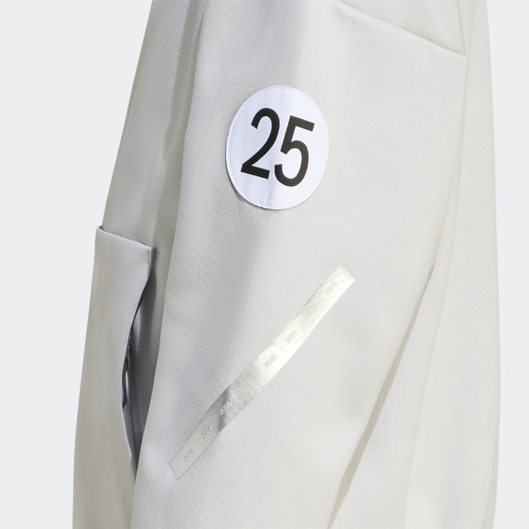 Mercedes - Amg Petronas Formula One Team Silver Arrows Full-Zip Hood