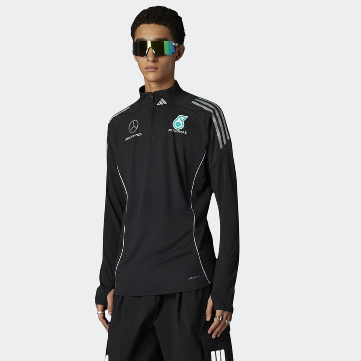 Mercedes - Amg Petronas Formula One Team Mechanics Top