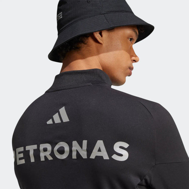 Mercedes - Amg Petronas Formula One Team Mechanics Top