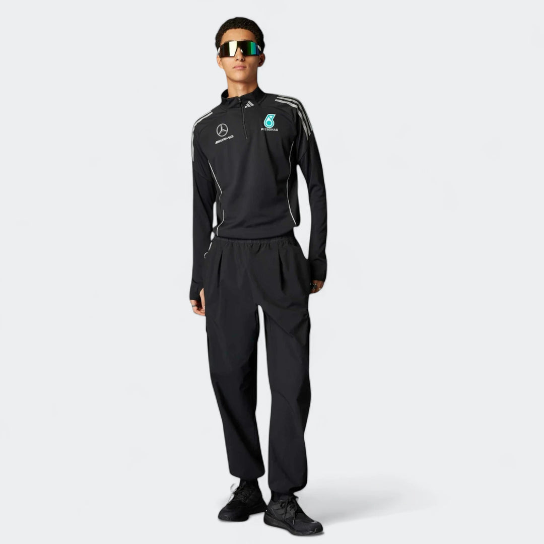 Mercedes - Amg Petronas Formula One Team Mechanics Top