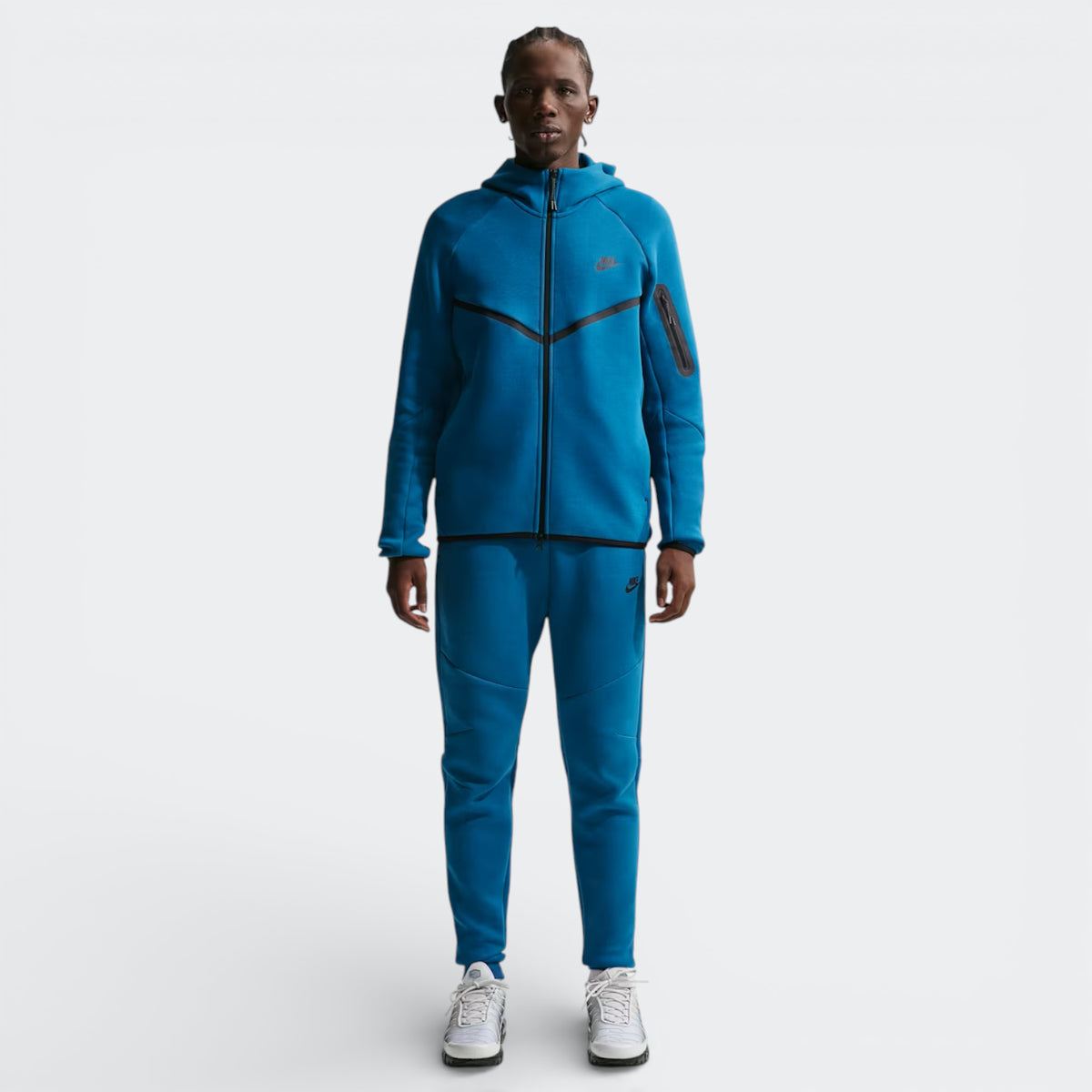 Nike Tech
 Men'S Fleece Windrunner Full-Zip Jacket (Recycled Materials)
