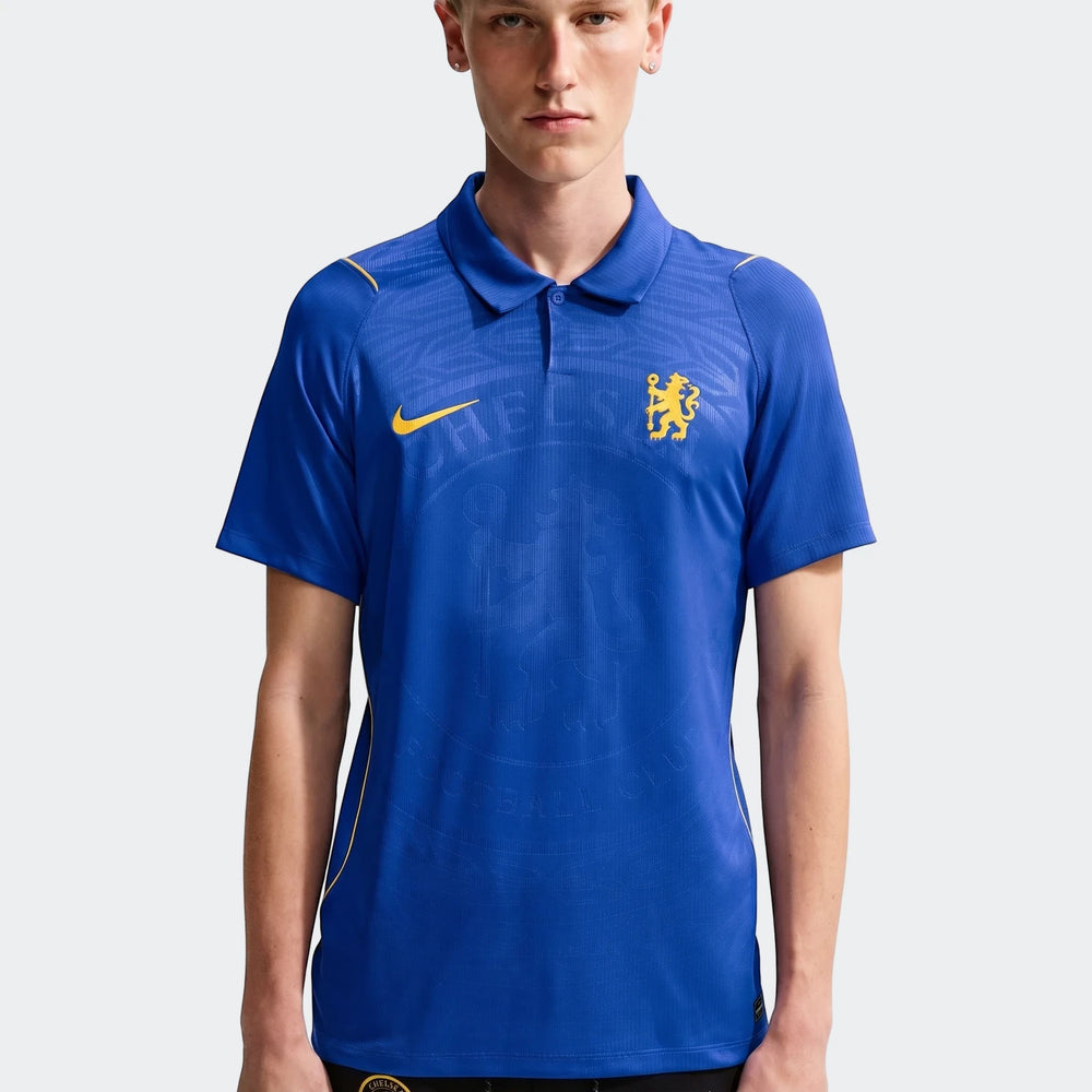 Chelsea FC 2026/27 Stadium Home blue men's Nike Dri-Fit soccer replica jersey on a male model, front view.