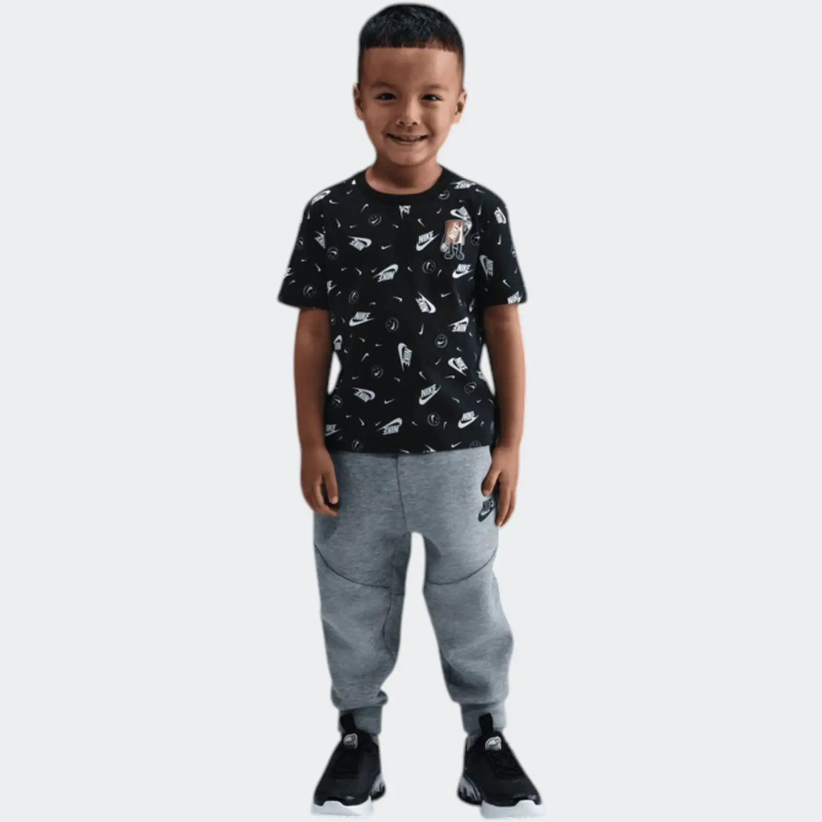 Nkb Aop Boxyb Ss Tee Black T-Shirts