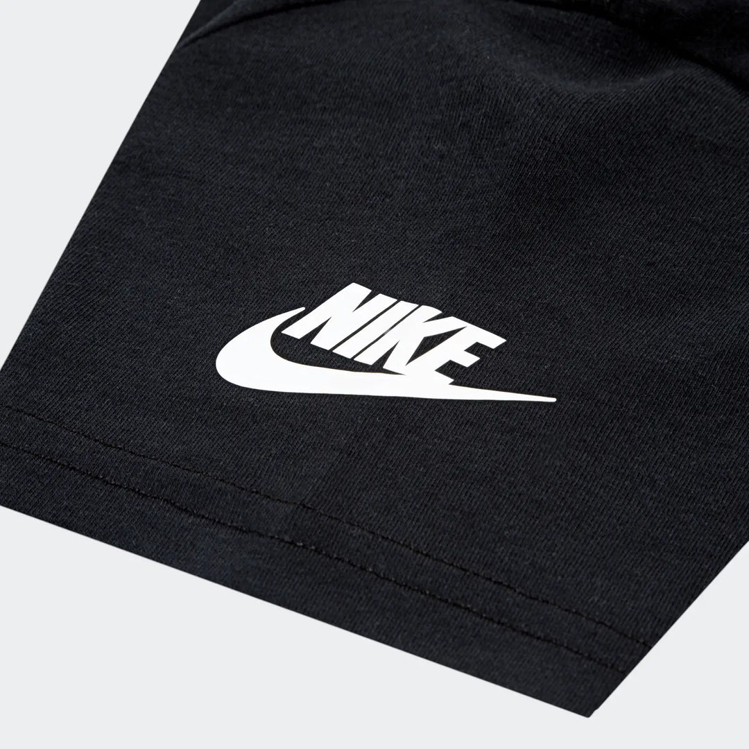 Nkb Nike Brandmark Swoosh Tee Black T-Shirts