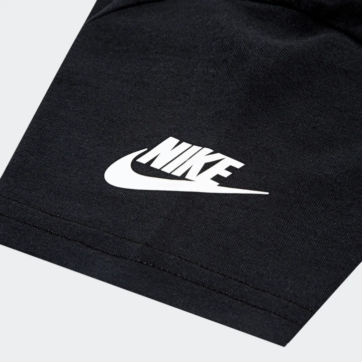Nkb Nike Brandmark Swoosh Tee Black T-Shirts