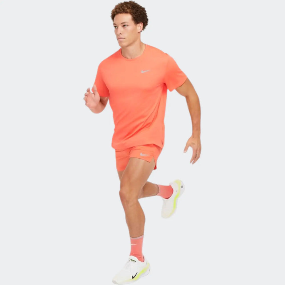 M Nk Df Uv Miler Ss Orange T-Shirts
