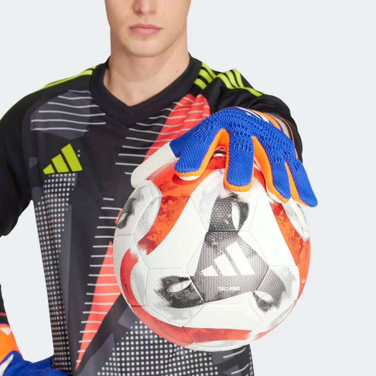 Predator Pro Goalkeeper Gloves