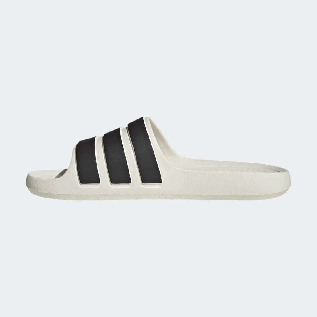 Adilette Flow Slides