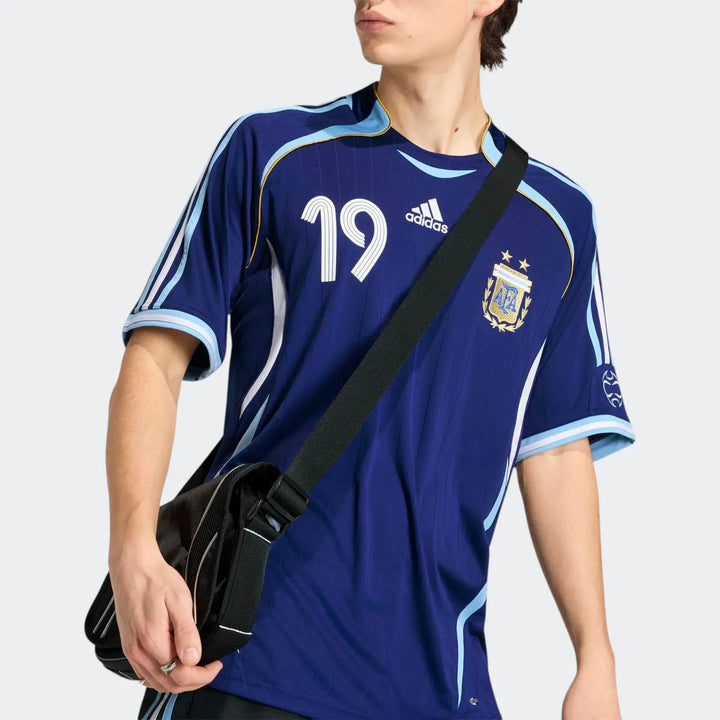 Argentina Away Jersey 2006 Messi