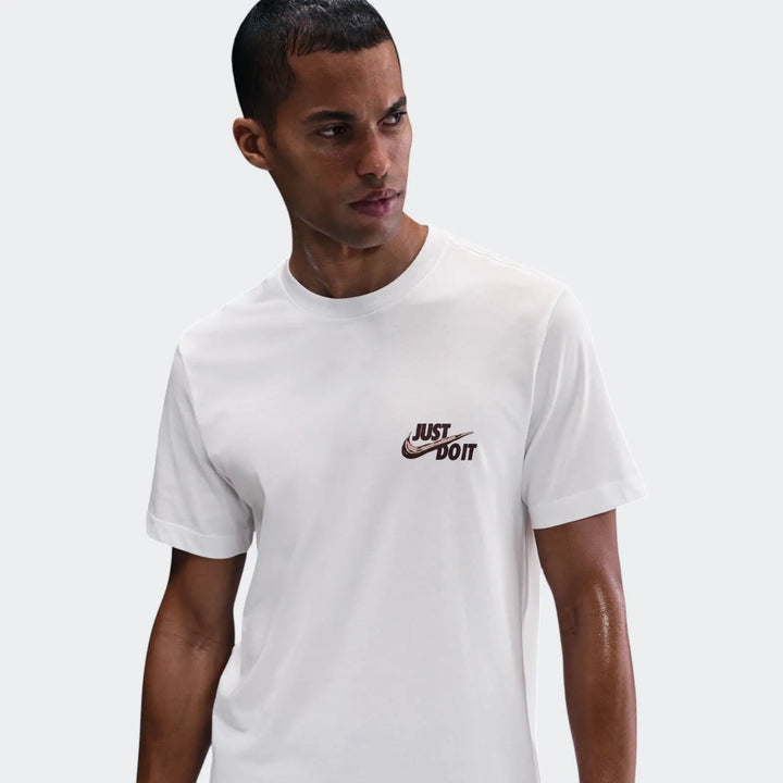 Nike Short Sleeve Summit White T-Shirt