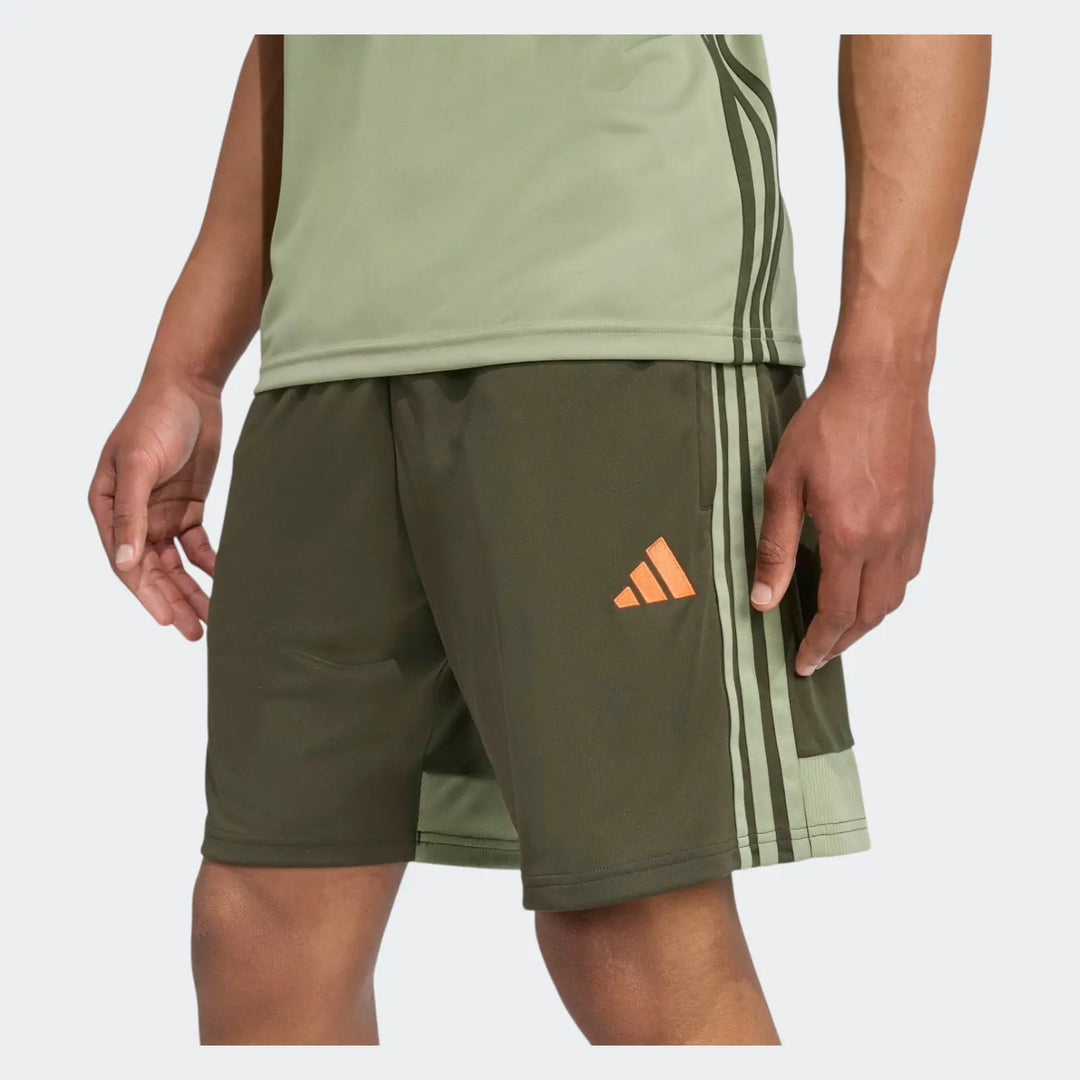 Tiro 25 Essentials Shorts