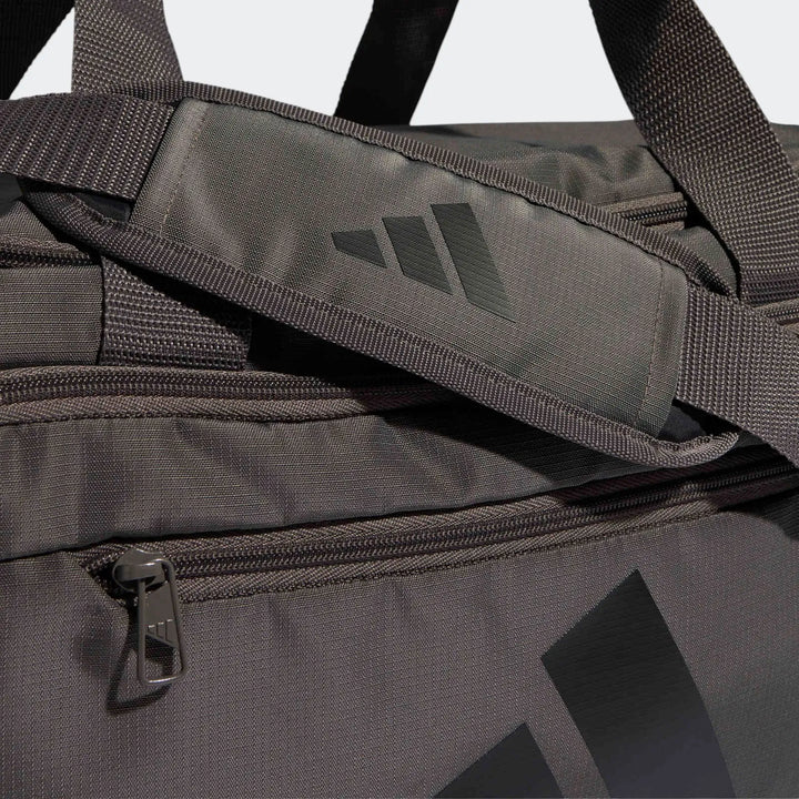 Training Defender Duffle Bag Small