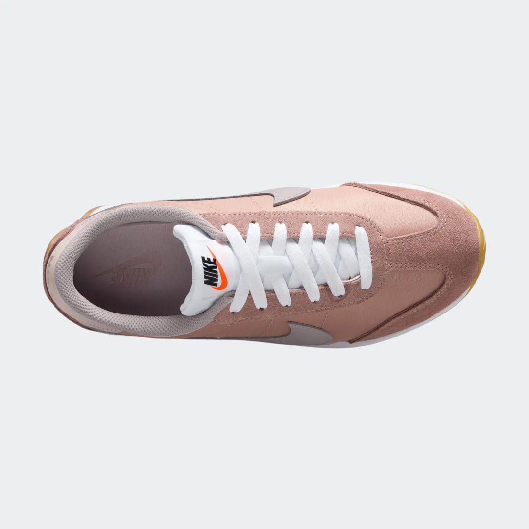 W Nike Pacific Red Sneakers
