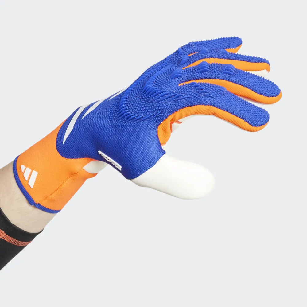 Predator Pro Goalkeeper Gloves