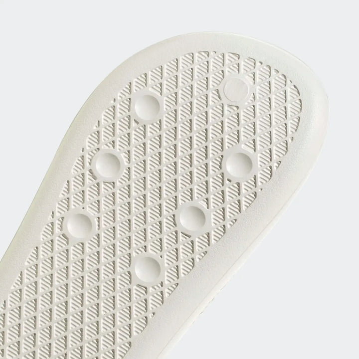 Adilette Ayoon Slides