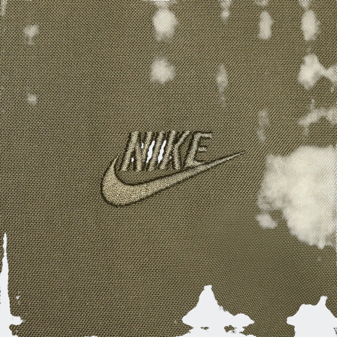 Nike Club Men's Oversized Long-Sleeved Oxford Shirt