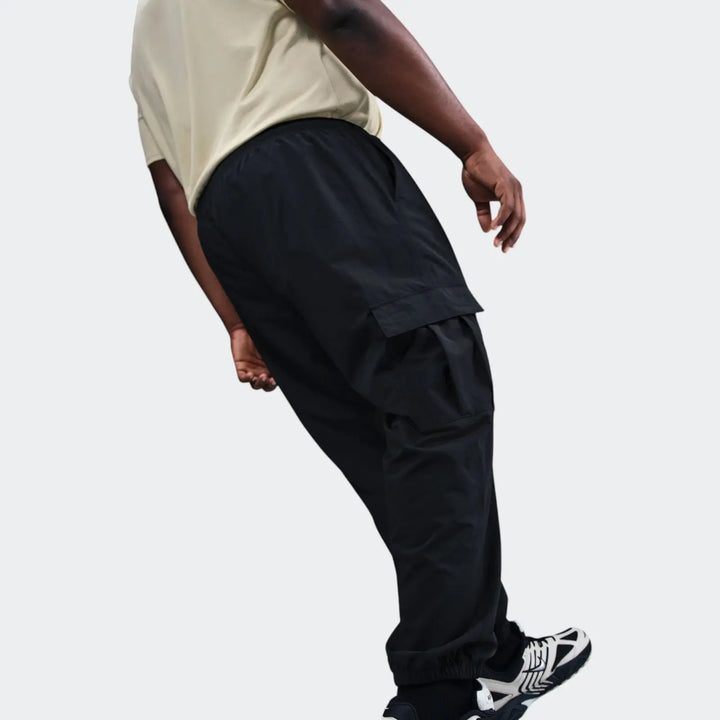 Nike Club Men's Woven Cargo Pants