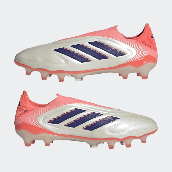 Copa Pure 3 Elite Laceless Firm Ground Boots