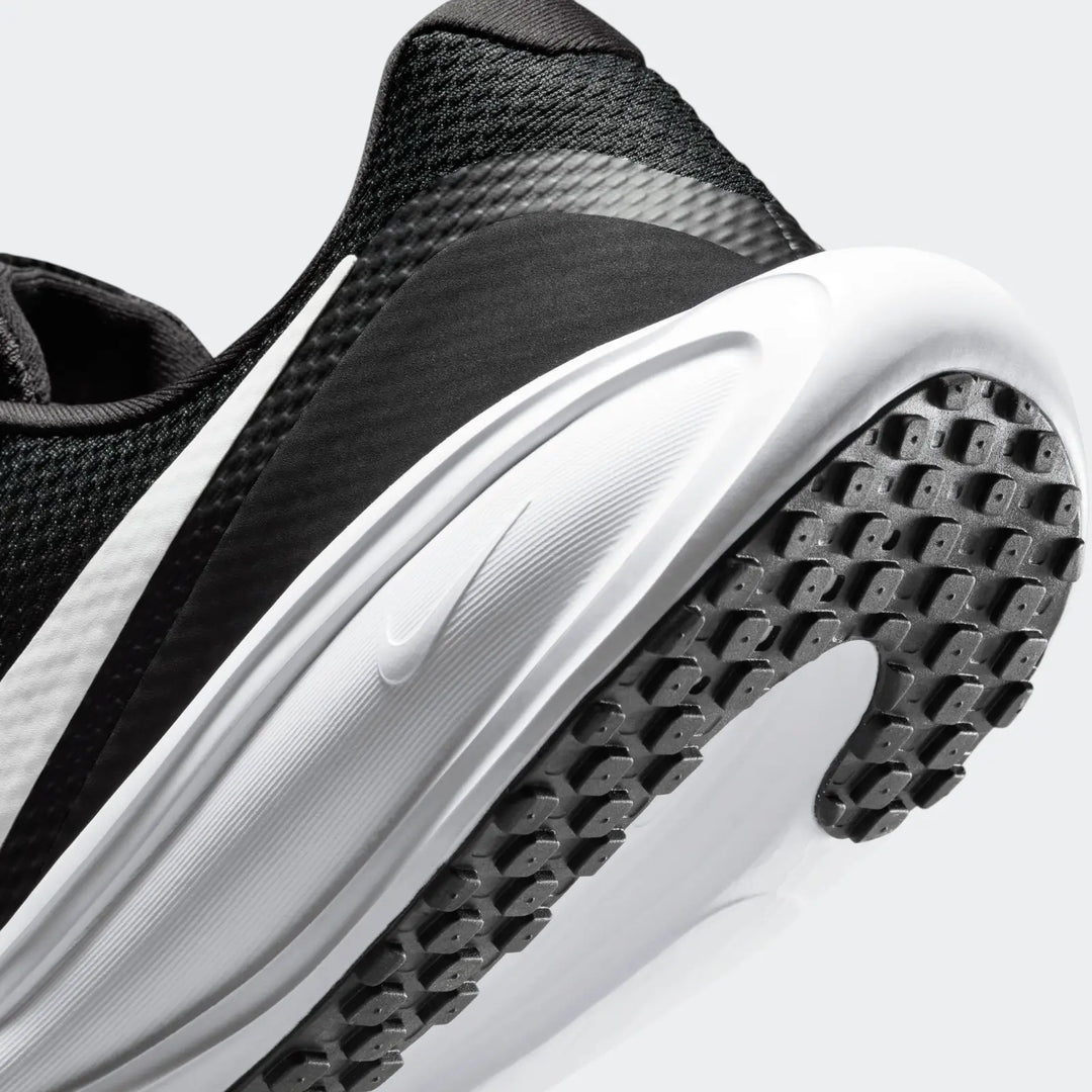 Nike Men's Revolution 8 Road Running Shoes