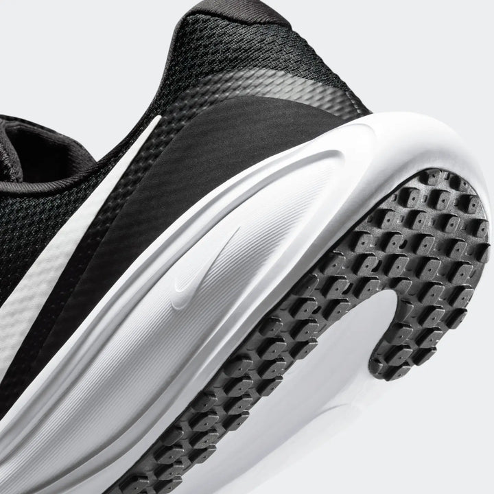 Nike Men's Revolution 8 Road Running Shoes