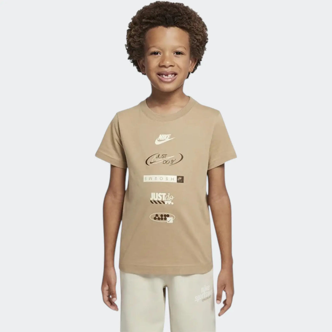 Nkb Nike Brandmark Stack Beige T-Shirts