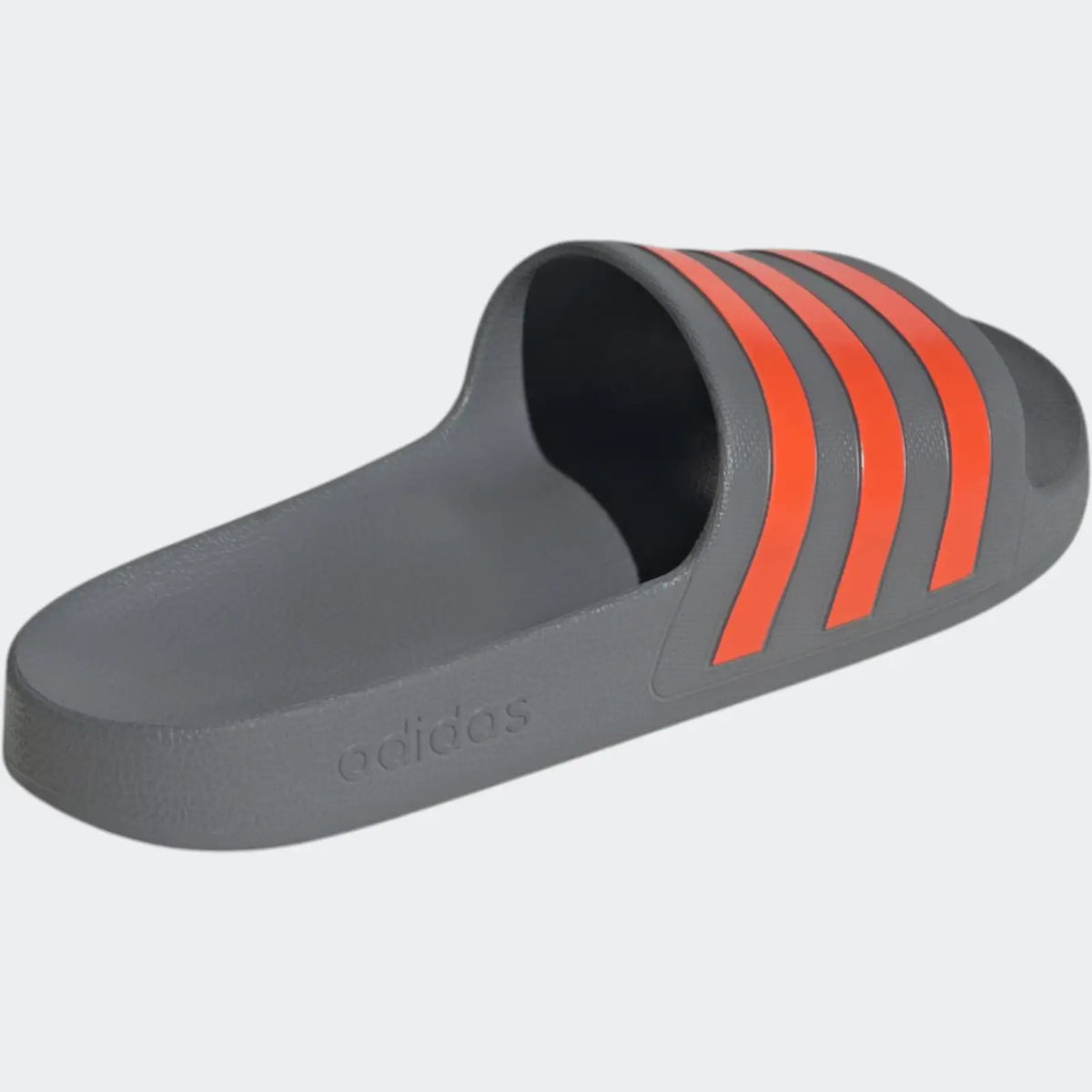Adilette Aqua Slides
