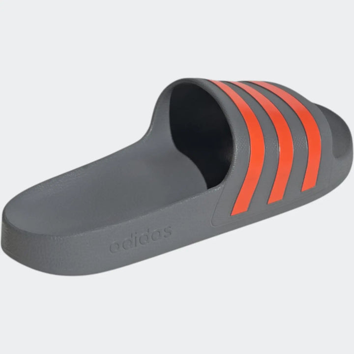 Adilette Aqua Slides