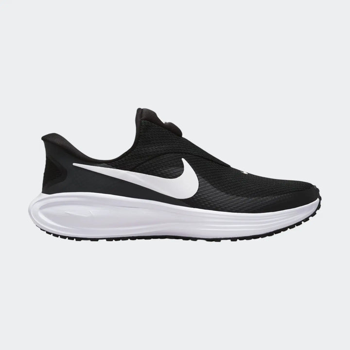 W Nike Revolution 8 Black Sneakers