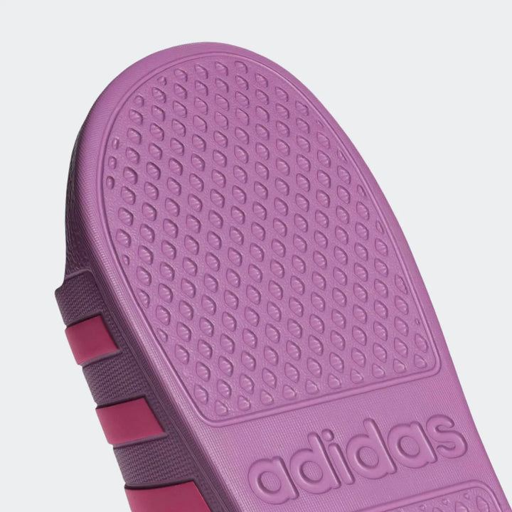 Adilette Aqua Slides