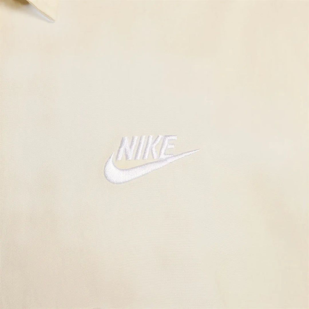 Nike Club Men'S Short-Sleeve Button-Up Shirt